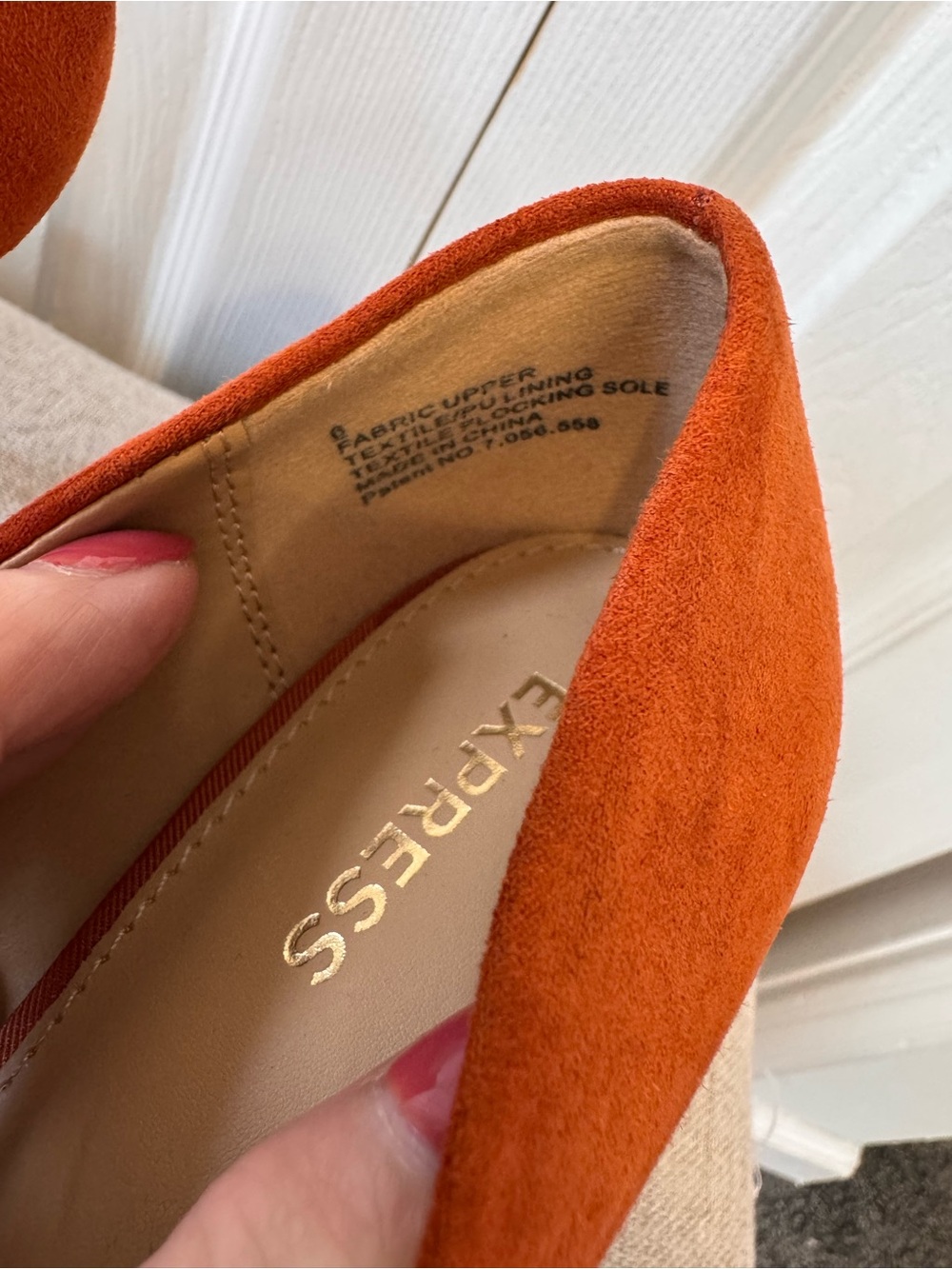 Express Women's Pointed Toe Suede Pumps Rust Burnt Orange 3 Inch Heel Size 6 - Picture 12 of 12